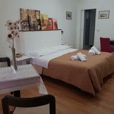 Rooms2Rent 레조디칼라브리아 외부 사진