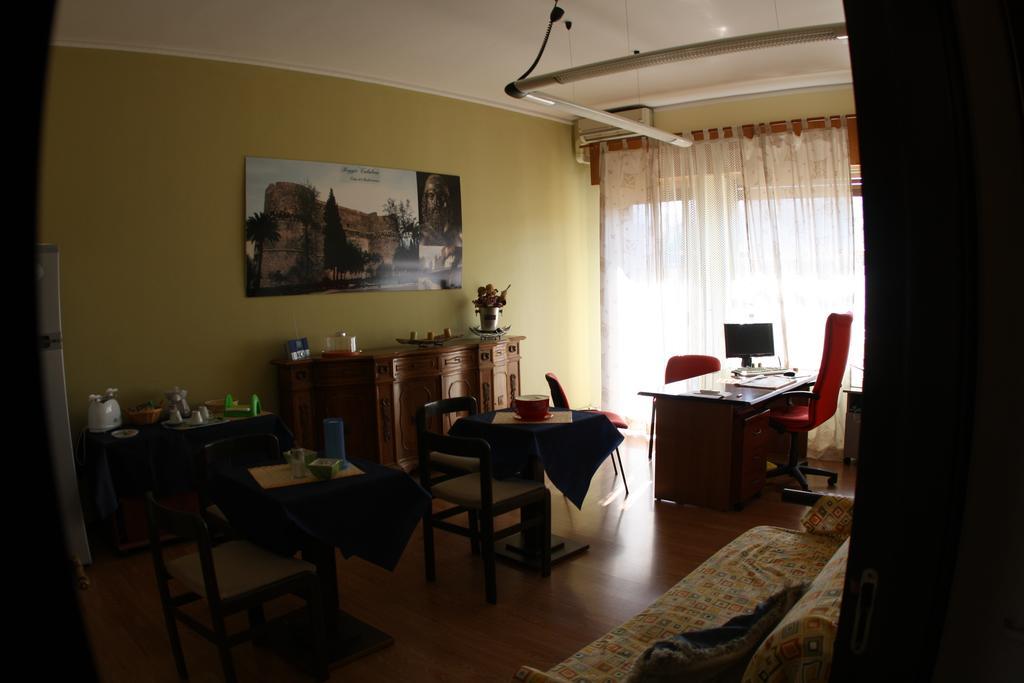 Rooms2Rent 레조디칼라브리아 외부 사진