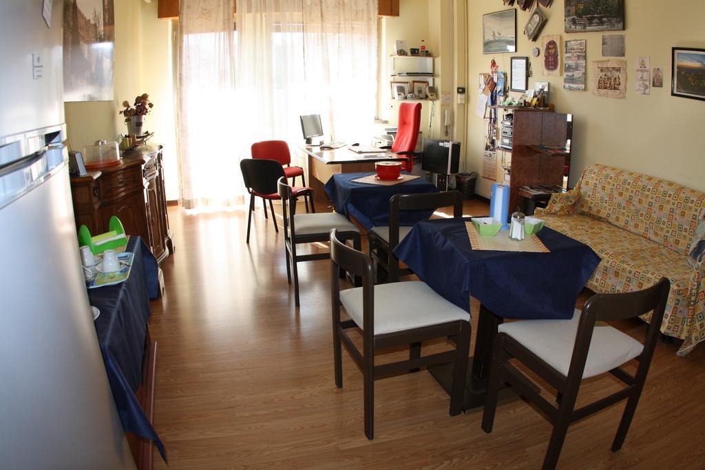 Rooms2Rent 레조디칼라브리아 외부 사진