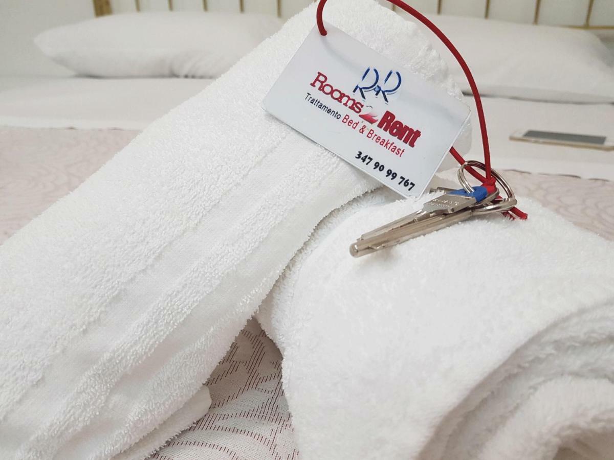 Rooms2Rent 레조디칼라브리아 외부 사진