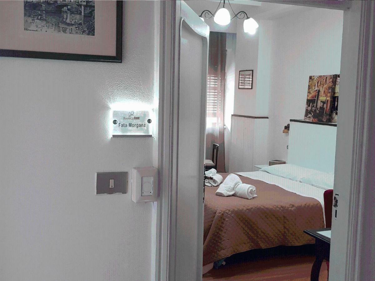 Rooms2Rent 레조디칼라브리아 외부 사진