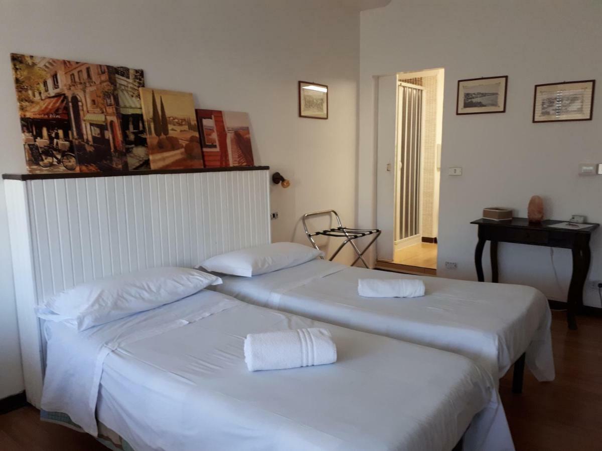 Rooms2Rent 레조디칼라브리아 외부 사진