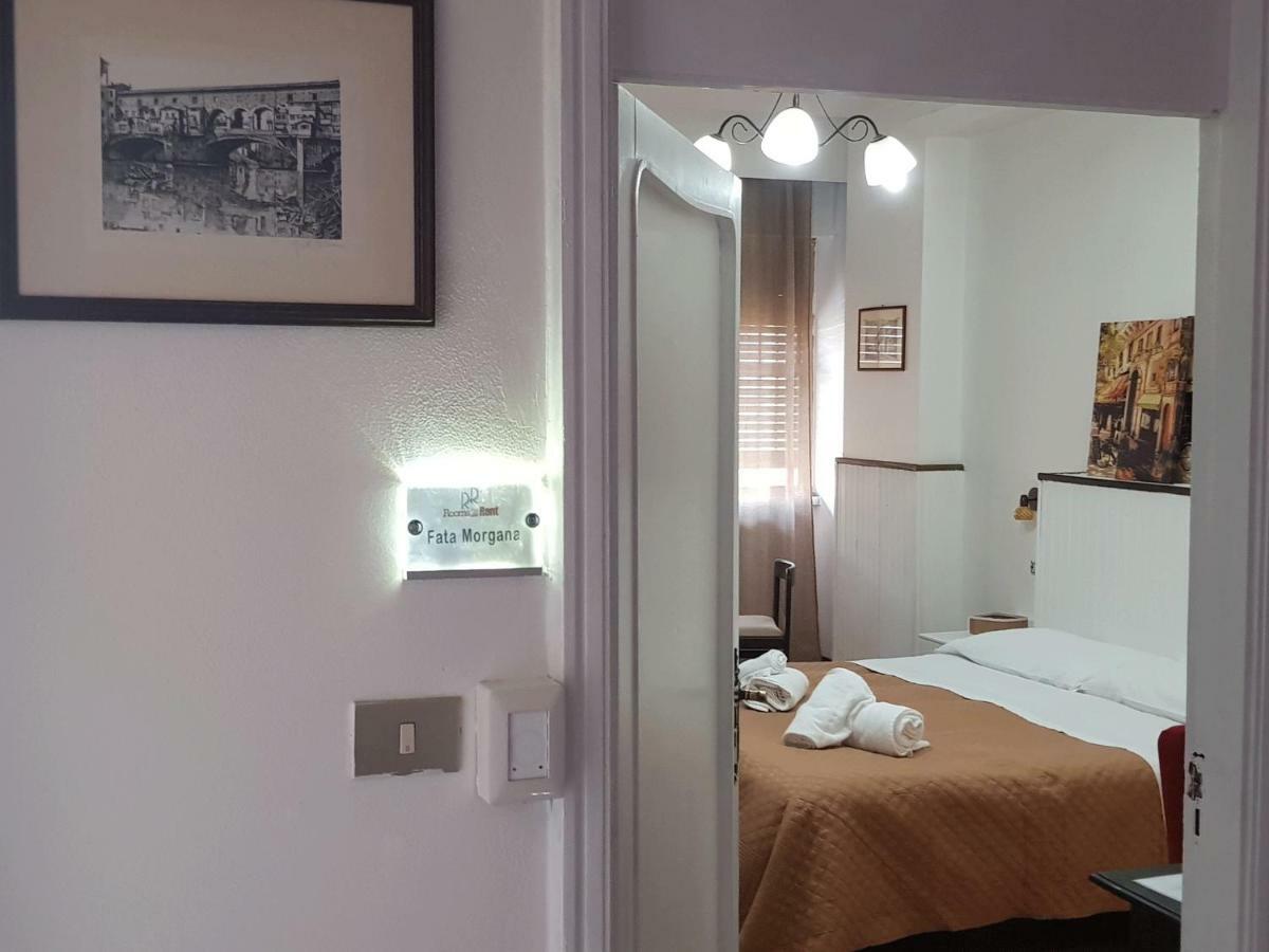Rooms2Rent 레조디칼라브리아 외부 사진